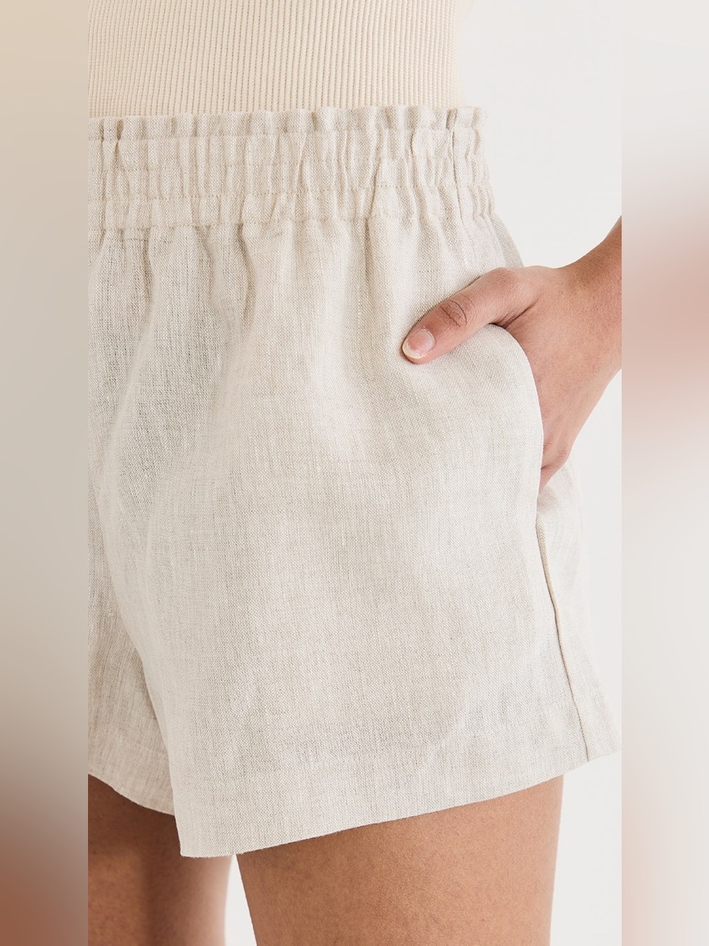 Reformation • Mila oatmeal linen pull on shorts - Picture 6 of 6